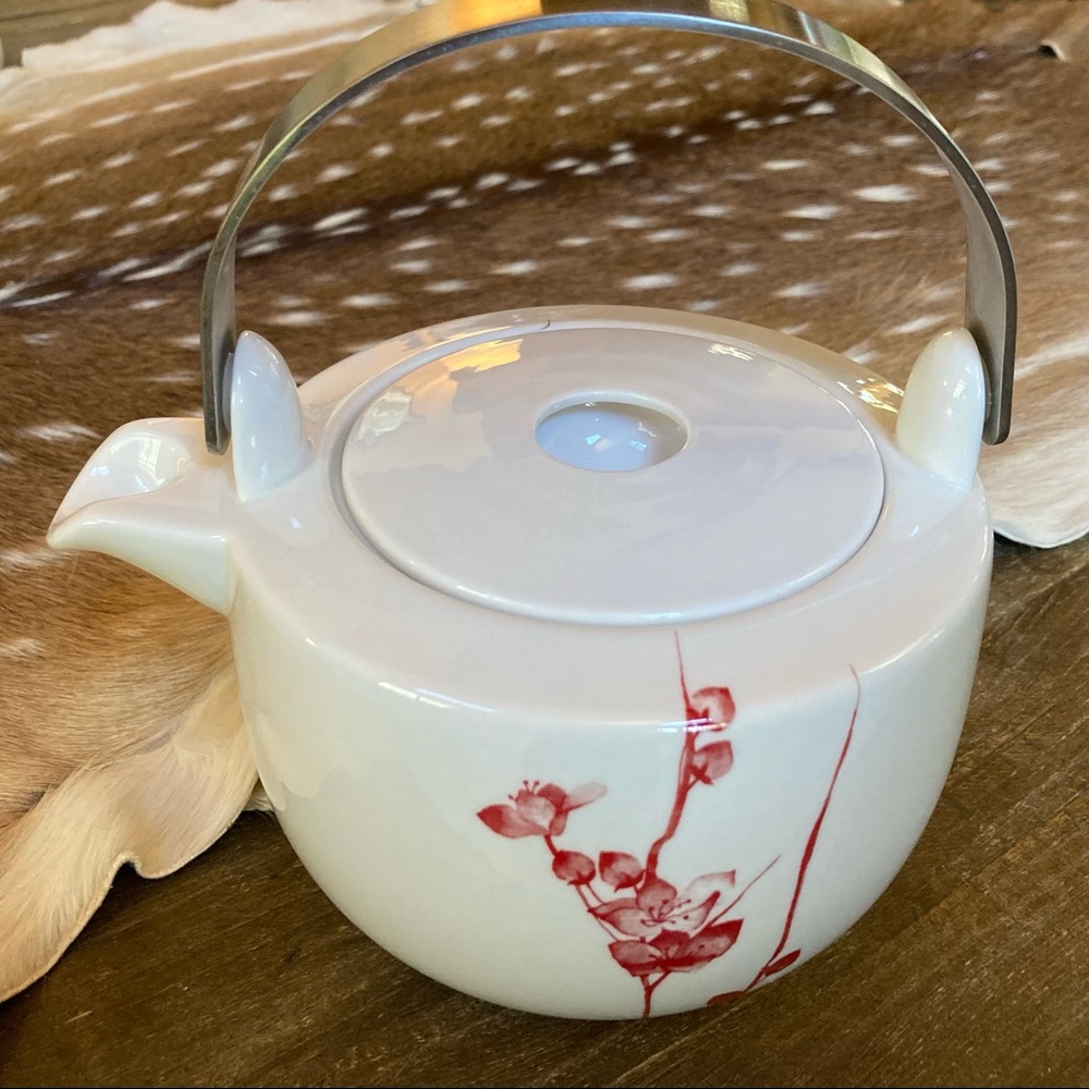 Crate & Barrel Cinnabar Floral Teapot